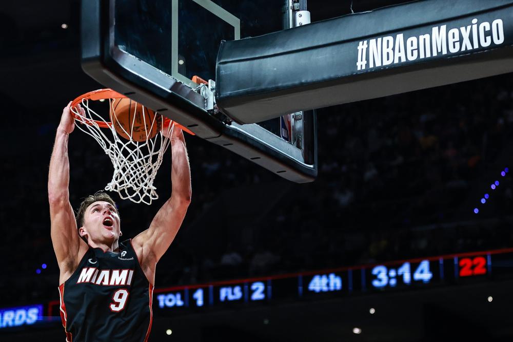 字母哥在康 字母哥在康