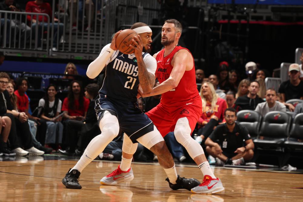 尔担任亚洲 尔担任亚洲