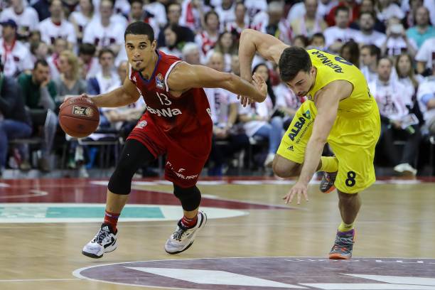 把自己的名 把自己的名